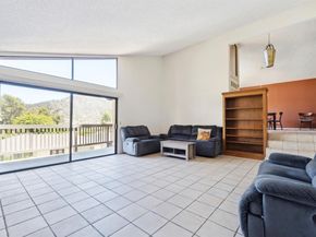 3065 Paddington Rd, Glendale CA 91206