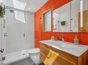 196 Glenwood Glade, Oakland CA 94611