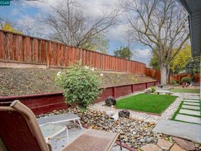 2279 Saint George Dr, Concord CA 94520