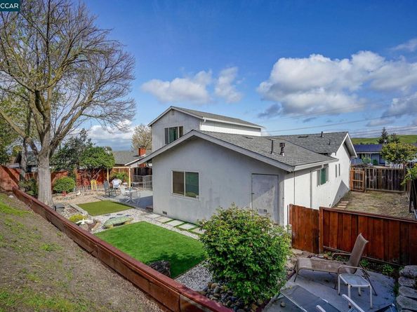 2279 Saint George Dr, Concord CA 94520