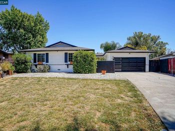 69 Fordham Ct