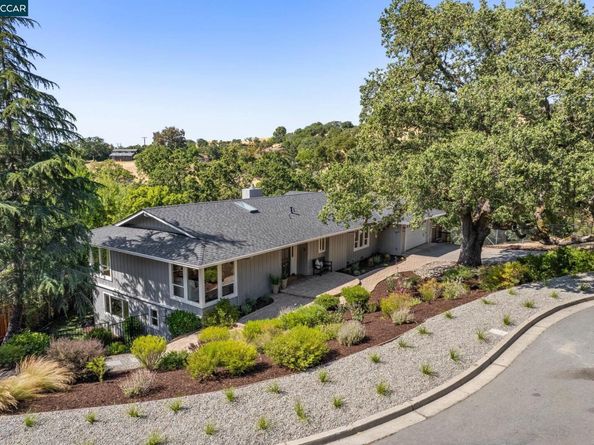 561 Morecroft Road, Lafayette CA 94549