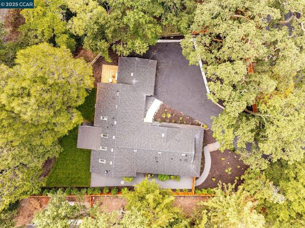 706 St Marys Road, Lafayette CA 94549