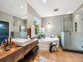 2005 Tunnel Road, Oakland CA 94611