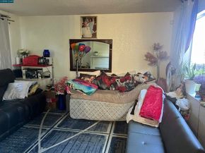 112 Westgate Cir, San Pablo CA 94806