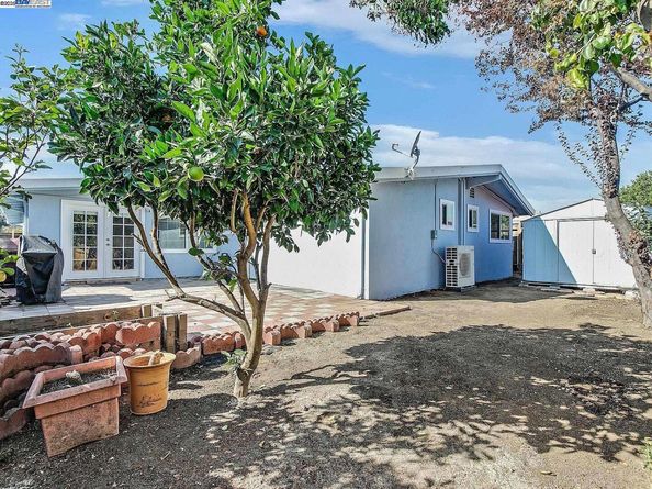 27584 La Porte Ave, Hayward CA 94545
