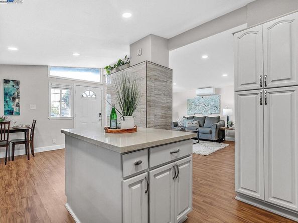 27584 La Porte Ave, Hayward CA 94545