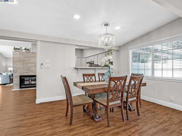27584 La Porte Ave, Hayward CA 94545