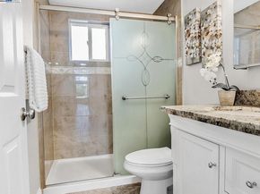 27584 La Porte Ave, Hayward CA 94545