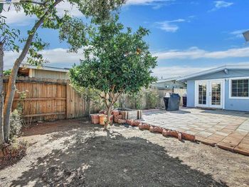 27584 La Porte Ave