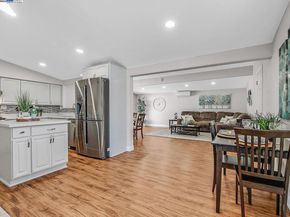 27584 La Porte Ave, Hayward CA 94545