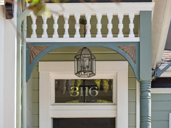 3116 Harrison St, Oakland CA 94611