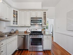 3116 Harrison St, Oakland CA 94611
