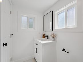 3116 Harrison St, Oakland CA 94611