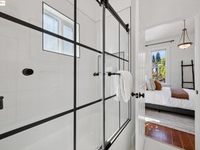 3116 Harrison St, Oakland CA 94611