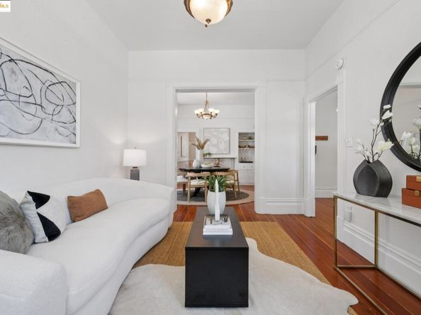 3116 Harrison St, Oakland CA 94611