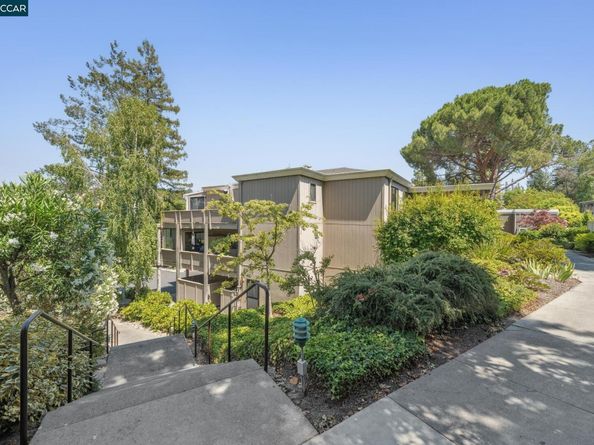 1150 Canyonwood Court 4, Walnut Creek CA 94595