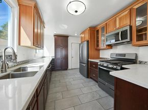 7420 Sunkist Dr, Oakland CA 94605