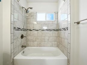7420 Sunkist Dr, Oakland CA 94605