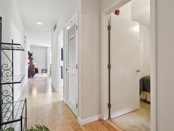 6466 Hollis St 242, Emeryville CA 94608