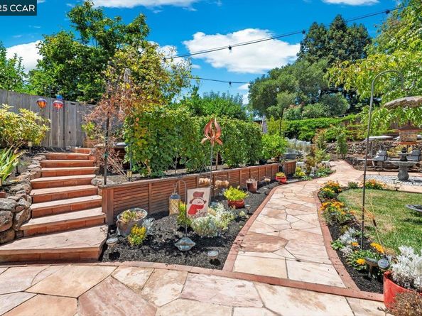 3121 Del Oceano Dr, Lafayette CA 94549