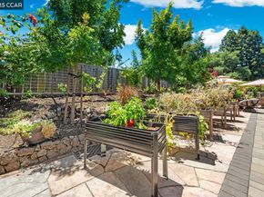 3121 Del Oceano Dr, Lafayette CA 94549