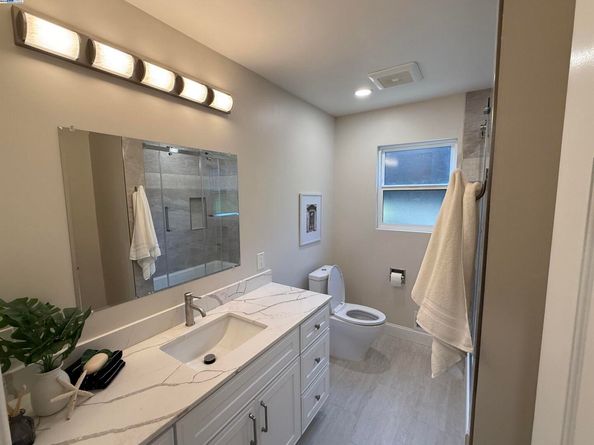 174 Town And Country Dr, Danville CA 94526