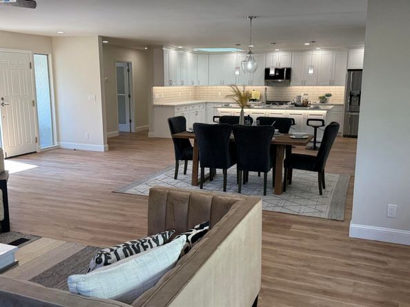 174 Town And Country Dr, Danville CA 94526