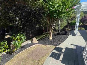 174 Town And Country Dr, Danville CA 94526