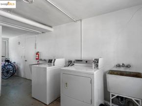 5438 Claremont Avenue, Oakland CA 94618