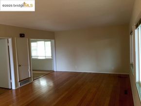 5438 Claremont Avenue, Oakland CA 94618
