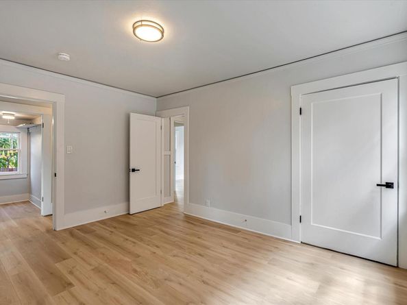 863 40th St., Oakland CA 94608