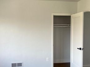 863 40th St., Oakland CA 94608