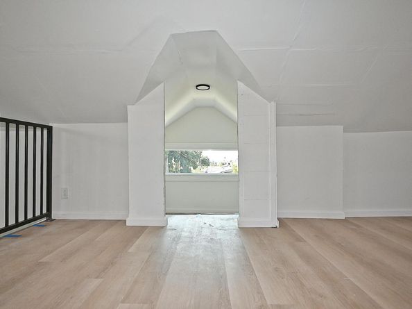 3914 Aqua Vista St, Oakland CA 94601