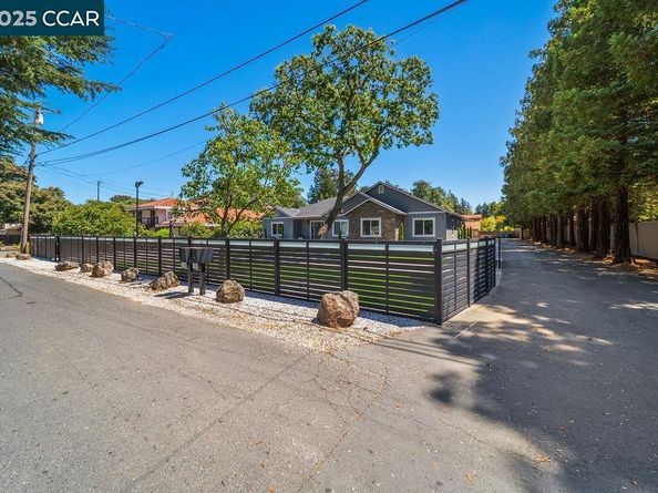 100 Alderwood Rd, Walnut Creek CA 94598