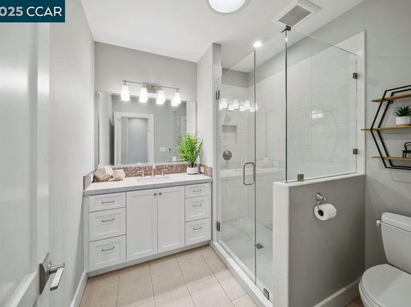 100 Alderwood Rd, Walnut Creek CA 94598
