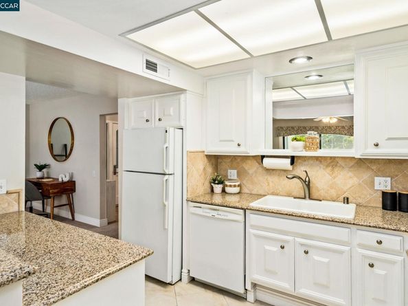 2817 Golden Rain Rd 14, Walnut Creek CA 94595