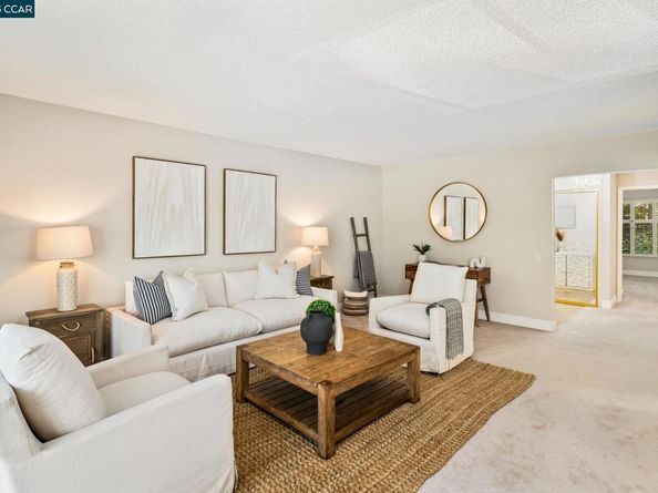2817 Golden Rain Rd 14, Walnut Creek CA 94595