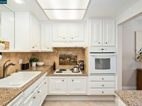 2817 Golden Rain Rd 14, Walnut Creek CA 94595