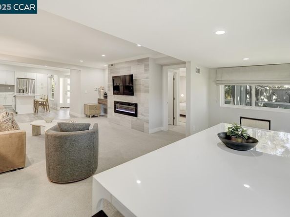 1124 Singingwood Ct 5, Walnut Creek CA 94595