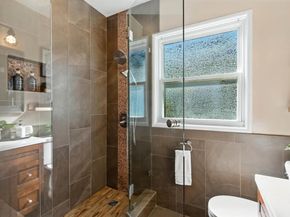 6623 Outlook Ave, Oakland CA 94605
