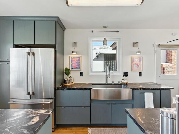 6623 Outlook Ave, Oakland CA 94605