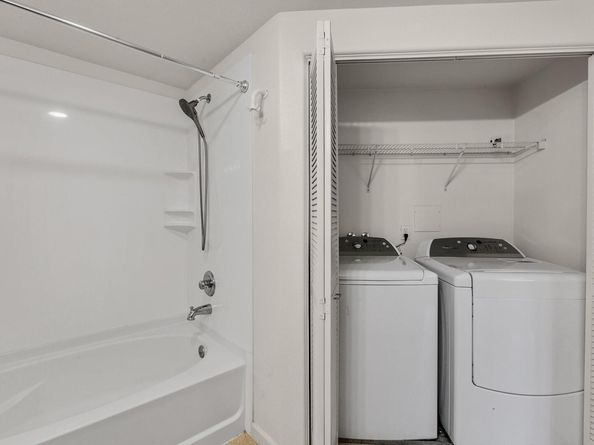 800 S Abel St 303, Milpitas CA 95035