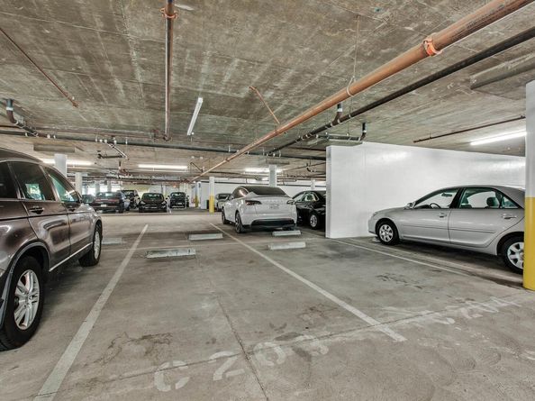 800 S Abel St 303, Milpitas CA 95035
