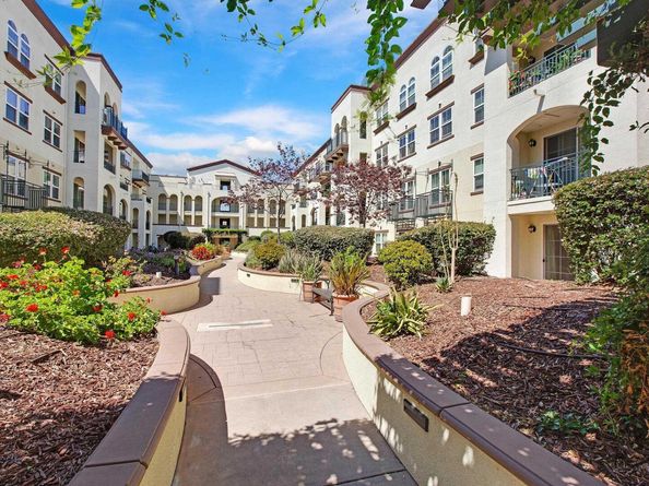 800 S Abel St 303, Milpitas CA 95035