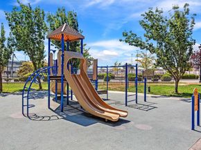 800 S Abel St 303, Milpitas CA 95035