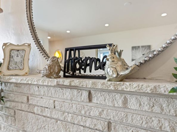 7756 Sunkist Dr, Oakland CA 94605