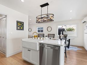 7756 Sunkist Dr, Oakland CA 94605