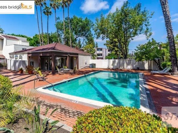 2000 Laguna Circle D, Concord CA 94520