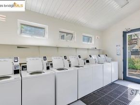 2000 Laguna Circle D, Concord CA 94520